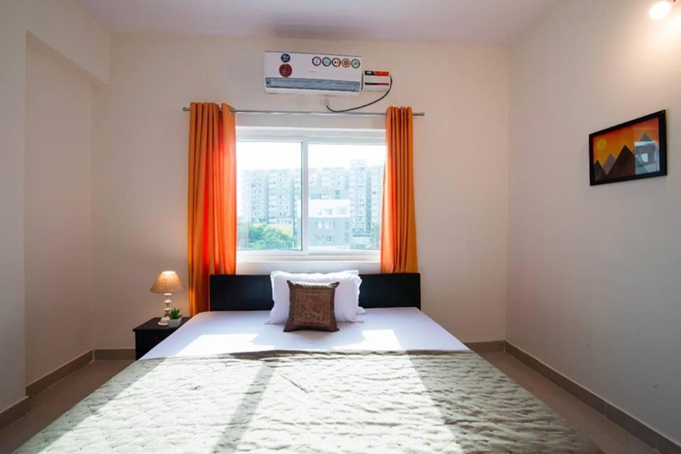 Buzz Quarter Hotel Haiderabad Buitenkant foto
